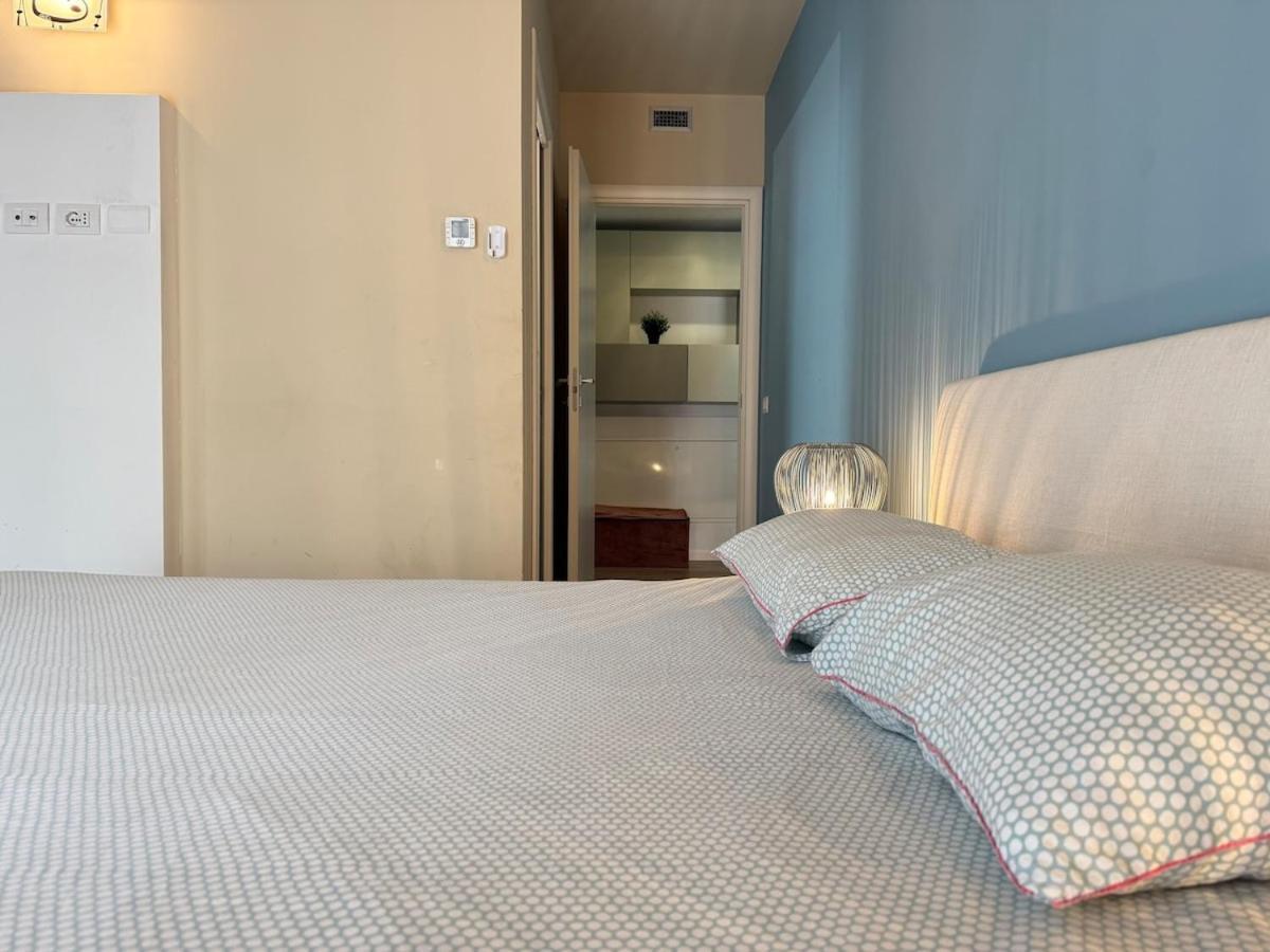 Apartment In Citta Con Giardino E Piscina Privati *